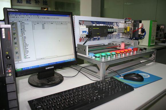 聚焦plc應用與創(chuàng)新,億維參加數字化與智能工廠技術行業(yè)交流會_產品_自